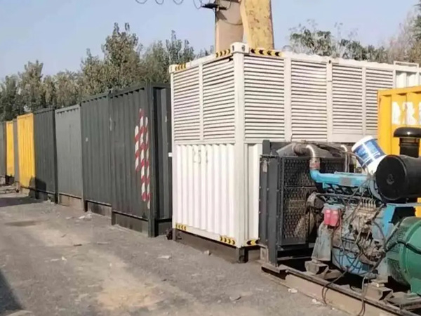 大石桥200KW柴油发电机机组每小时油耗是多少？